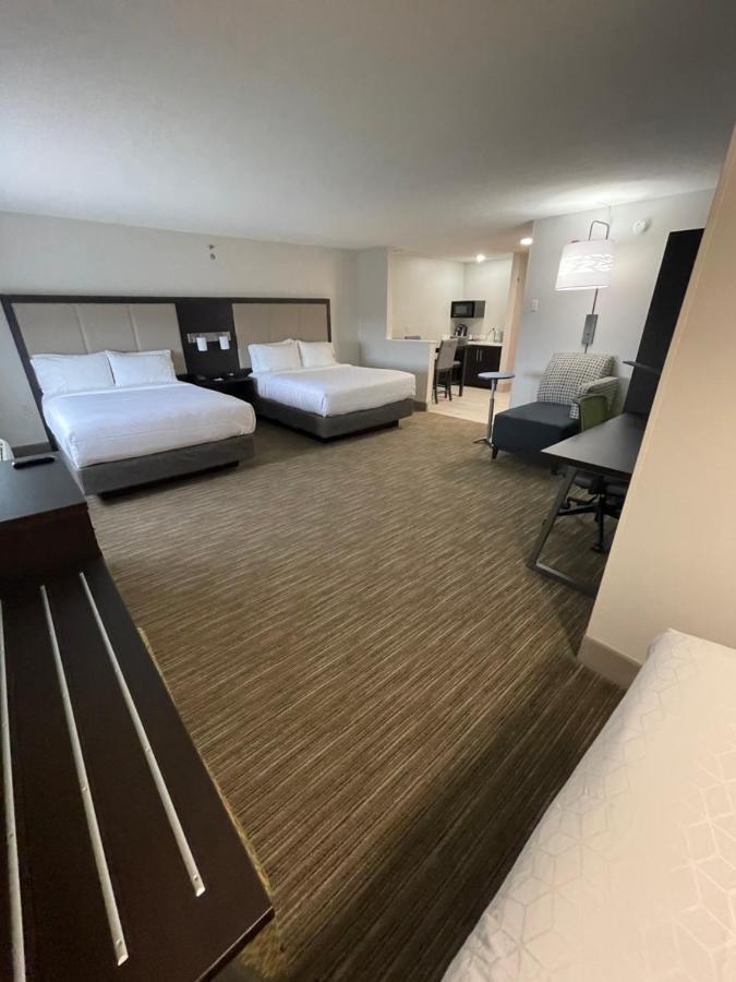 Holiday Inn Express Hotel & Suites Las Vegas By Ihg מראה חיצוני תמונה